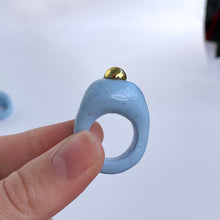 Load image into Gallery viewer, Cinderella Stud Ring
